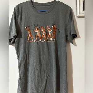 Tiger Wood’s T shirt